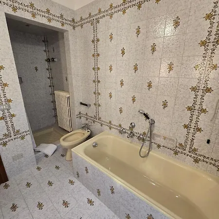 公寓 La Casa Di Lia *