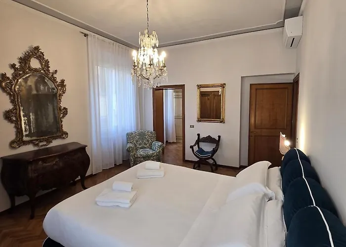 La Casa Di Lia Apartament *